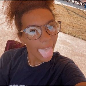 Meet your Posher, Morgan